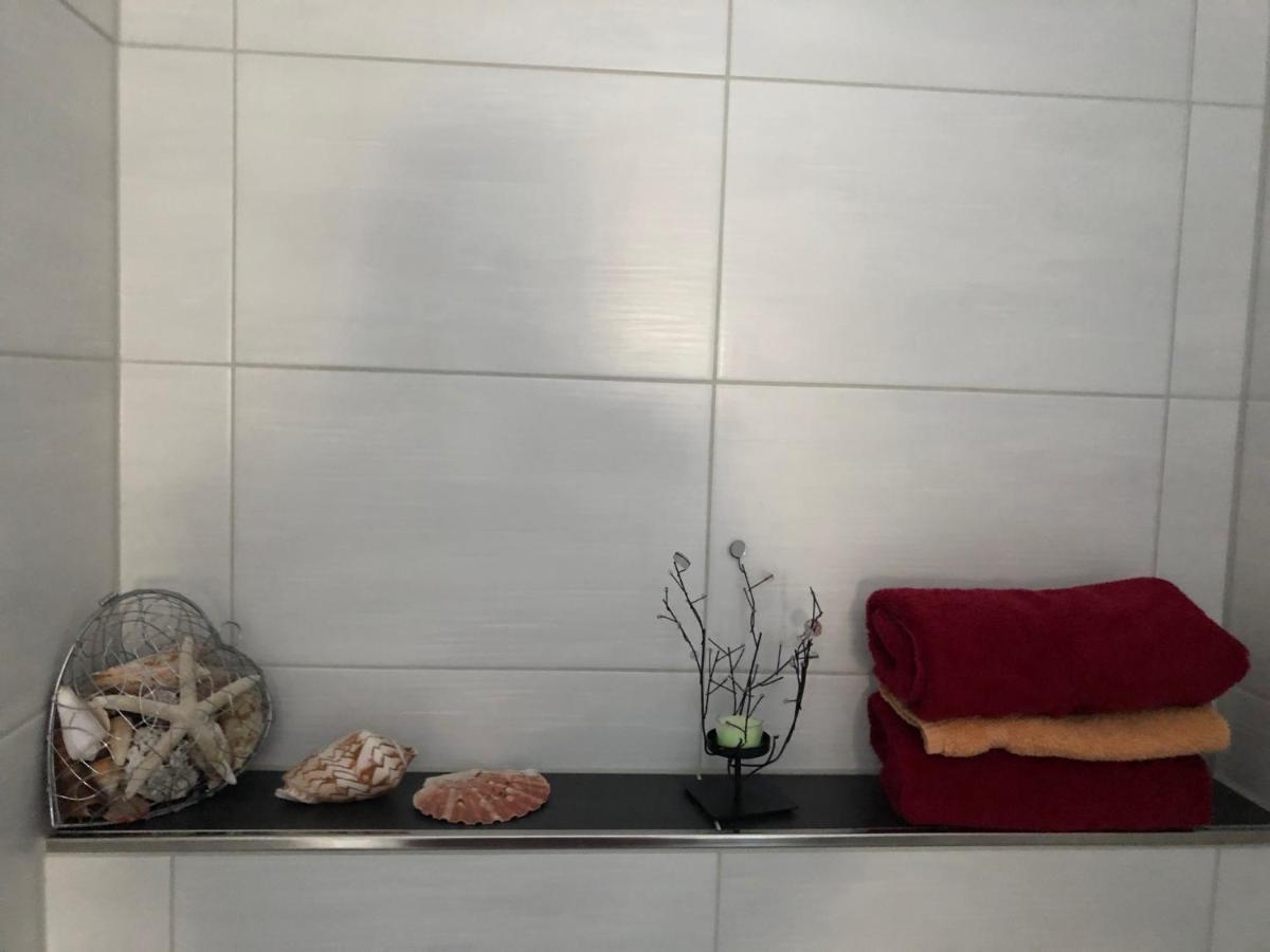 Body Kult Loft - Modernes Appartement Mit 2 Separaten Schlafzimmern Цвиккау Экстерьер фото